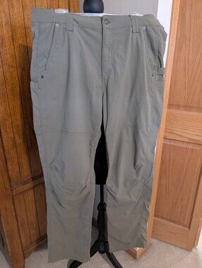 FLYLOW Trailworks Pants, Color Twig, Mns Sz 36, EUC!!